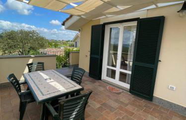 VILLA "Lago Blu" vista lago di Bracciano, con vasca idromassaggio esterna - Foto 9