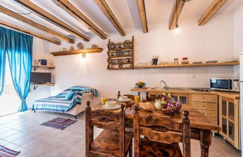 Villa Lindos Muse - Photo 32