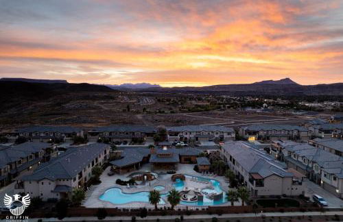 Zion Village Elements 2, Private Backyard Hot Tub - Foto 3