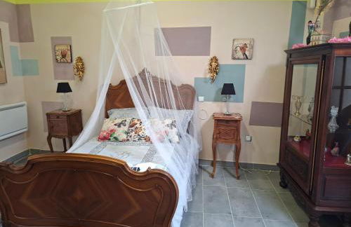 petite maison dans village de caractére - Foto 18