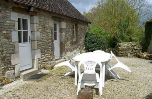 Charmante maison de campagne avec vaste parc arboré, cheminée et multiples activités à proximité - FR-1-410-153 - Foto 3