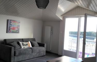 APPARTEMENT FACE au PORT et à L'OCEAN SAINT GILLES CROIX DE VIE WIFI BALCON PARKING PRIVE COUVERT - Photo 4