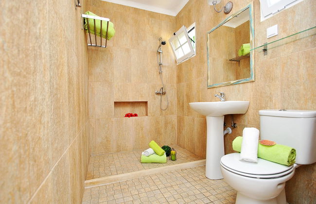 Villa AlGharif - Photo 40