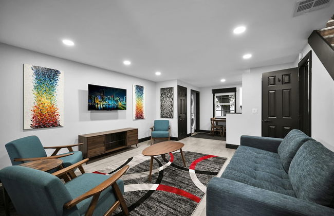 Escape to This Gorgeous new Wilton Manors Villa - Photo 19