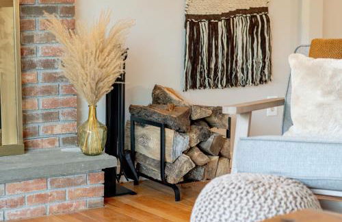 Modern Rustic Escape w/Hot Tub - High Falls Lodge - Foto 10