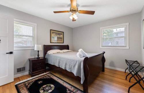 Newly Renovated 5BR 2 Living Rooms Sleeps 10 - Foto 16