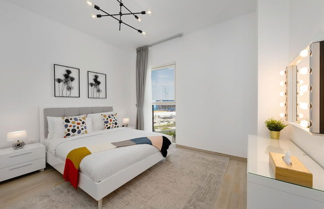 Chic Apt on Yas Island cls to ALL Main Attractions - Photo 4