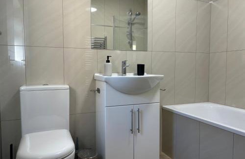 Chalkwell Aparthotel Short & Long Stays Welcome, Leisure , Relocation , Business Stays , Contractors - Photo 51