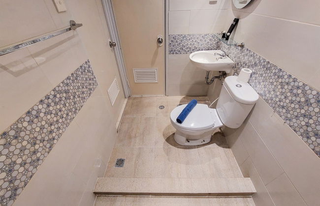 Comfort And Comfy 2Br At Great Western Resort Apartment - Foto 14