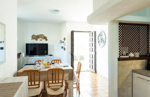 Casa Olivia - Casa indipendente nel centro di Cannigione a 3 minuti a piedi dal lungomare, 5 minuti a piedi dalla spiaggia più vicina e vicinissima alle spiagge più belle della Costa Smeralda - Foto 24