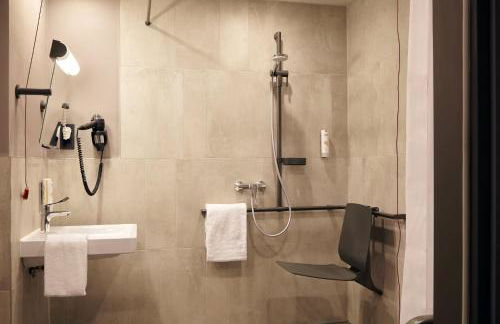 Candlewood Suites Düsseldorf Airport by IHG - Foto 56