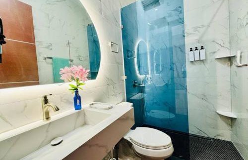 Luxury Downtown Home Near Lake Martin - Foto 22