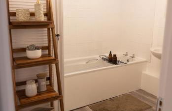 Charming Apartment with Prime Location - Foto 13