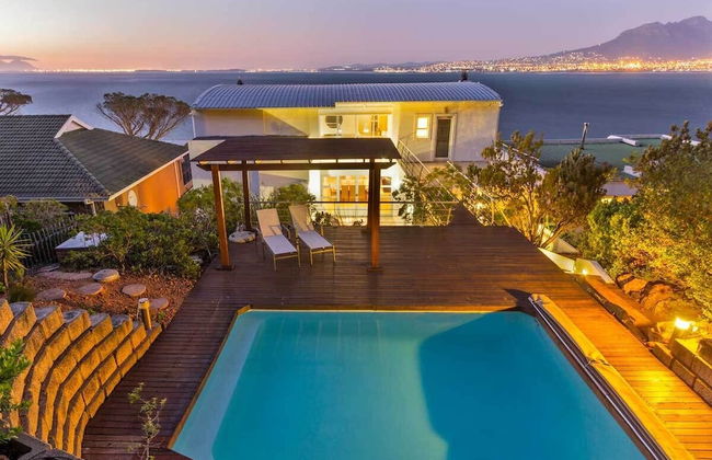 Blushing Bride - Foto 1