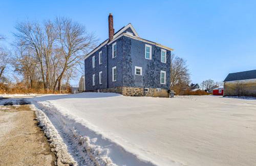 Easy Beach Access! Classic New London Charmer - Foto 25