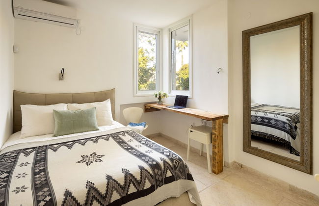 Caesarea Sea-Side Retreat by Sea N' Rent - Foto 6