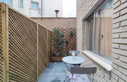 DFLAT Escultor Madrid Apartments - Photo 26