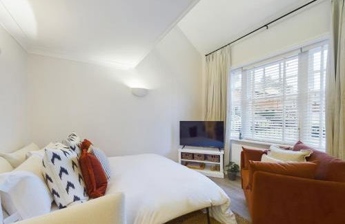 “The Sleepers Cottage” 2-6 people w/ free parking - Photo 36