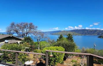 Lake View Home Community Pool in Riviera Heights - Foto 8