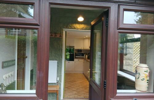 Dogs stay free, country walks from door, EV station, fenced garden, near gastro pub - Foto 24