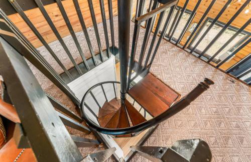 A-Frame Cabin with Hot Tub and Epic Pikes Peak Views - Foto 14