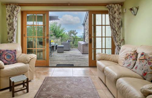 Finest Retreats - Hilltop Haven - Photo 9