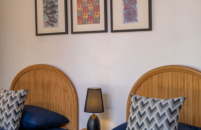 The Villa - Luxury Private Pool Villa - Photo 2