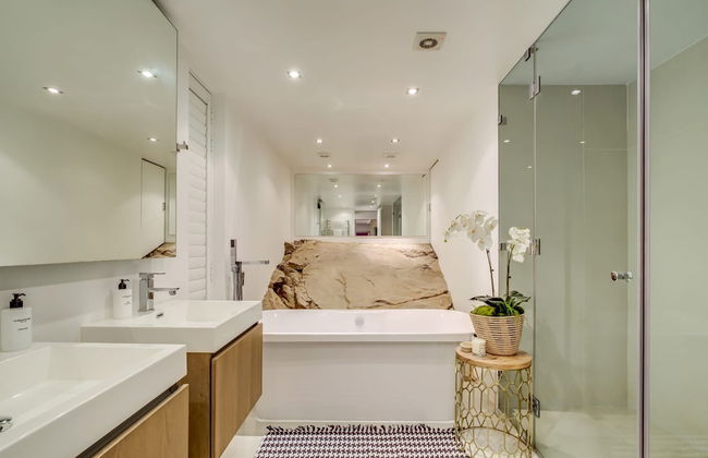 Beautifully Designed Villa w Sweeping Views Belle View - Foto 35