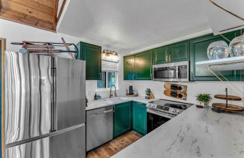 The Rigi Chalet HOA Beach Access Close to town - Foto 5