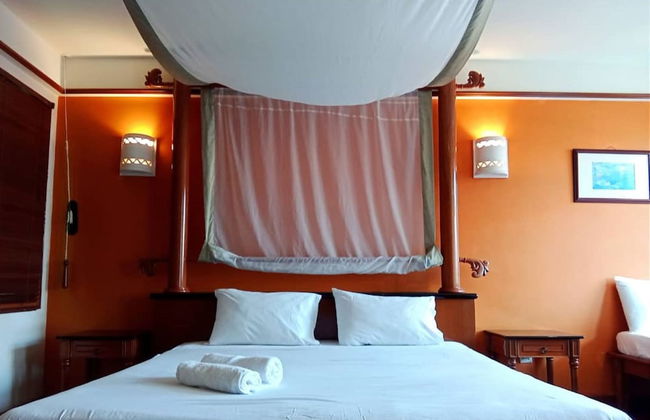 Alpine LXPD Water Chalet - Photo 37