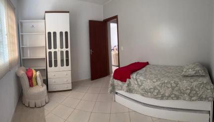 Casa com piscina churrasqueira perto de cachoeira - Foto 3