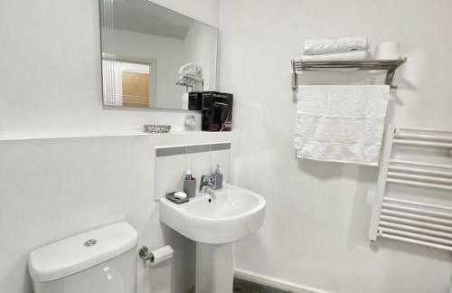 Cityfront Modern Apt Near City Centre/Etihad, Free Parking - Foto 16