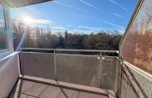 Executive Stadtwald Apartment - S-Bahn Direct - 12min Messe Essen - Barrier-Free - Foto 37