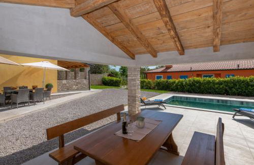 Villa Biba, a seaside hideaway with a pool - Foto 32