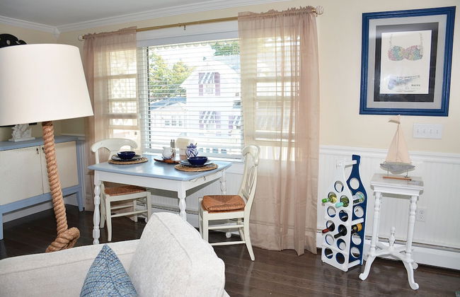 68 East Grand Ave - Photo 11