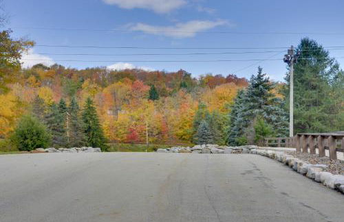 Charming Hidden Valley Resort Home Walk to Slopes - Foto 36