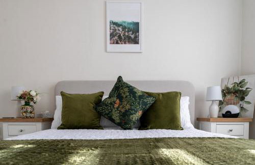 Bright and Spacious 2-Bed Apartment - Foto 2