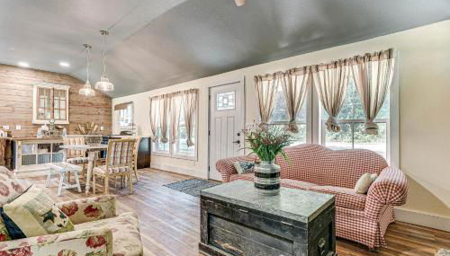 Benton Harbor Home 3 Mi to Beach Grill and Yard - Foto 4