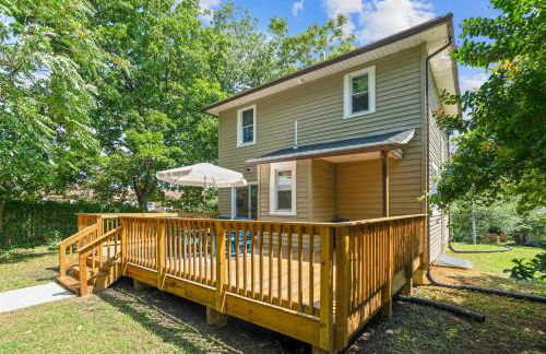 Walk to the stadium, downtown, West St - close to everything - Foto 39