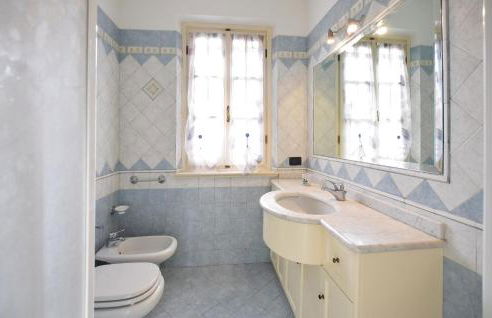 Beautiful Home In Capezzano Pianore - Foto 37