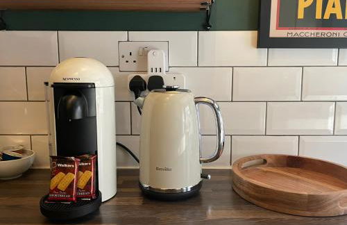 Townhouse in trendy suburb of Hoole - Photo 21