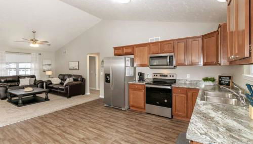 Beautiful NEW Home among the Nook in Hamilton, OH - Foto 4