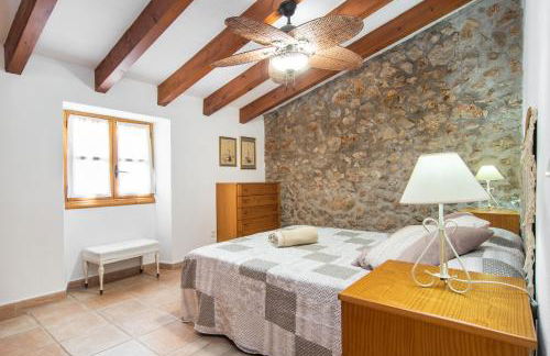 Fabulous Rural House with views to the mountains with swimming pool - Foto 32