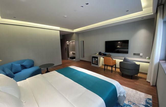 Sally Hotel - Photo 13