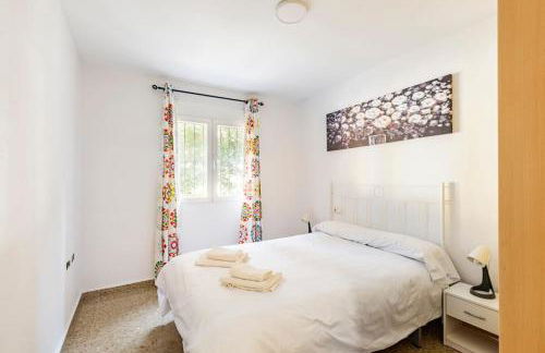 Amplio piso con 4 habitaciones para disfrutar de Málaga con parking gratuito - Photo 30