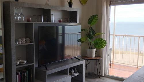 Primera línea en Cullera con piscina. Inmejorables vistas - Photo 4