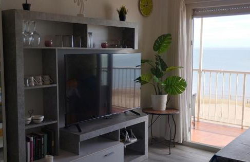 Primera línea en Cullera con piscina. Inmejorables vistas - Photo 4