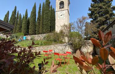 La Volpe Rossa Rooms and Apartments - Photo 4