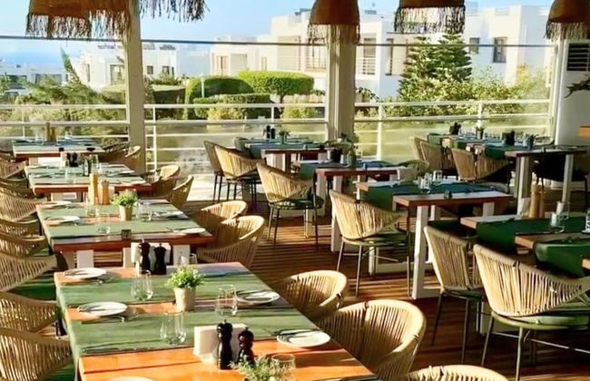 Penthouse Apartment With Stunning Sea and Mountain Views - Photo 16