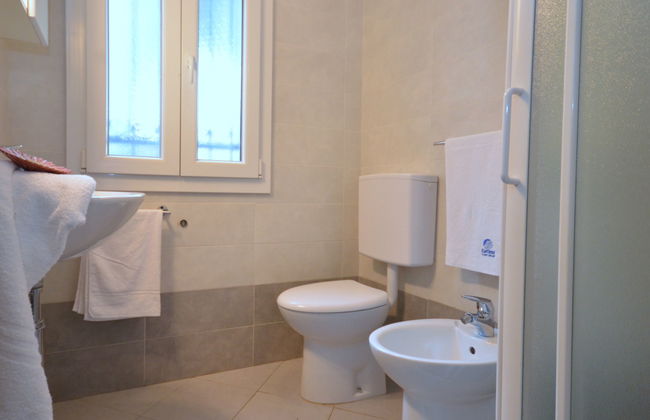 4 bedroom House in Lignano Sabbiadoro with garden and terrace - Photo 11